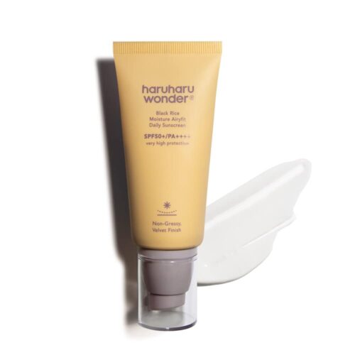 Buy Affordable HaruHaru Wonder Black Rice Moisture Airyfit Daily Sunscreen SPF50 in London, UK