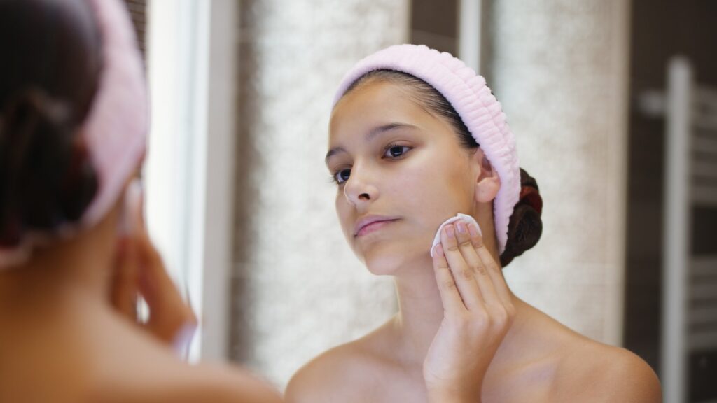 Buy Affordable How to Repair a Damaged Skin Barrier: Expert Tips for Restoring Healthy, Glowing Skin in London, UK